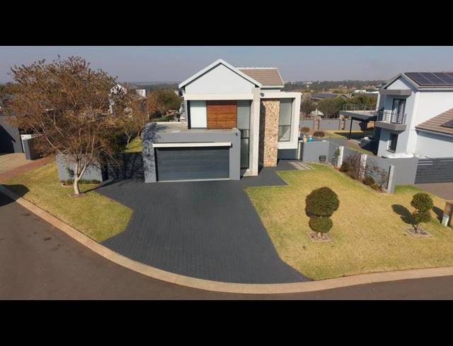 4 BEDROOM HOUSE FOR SALE IN MIDSTREAM MEADOWS